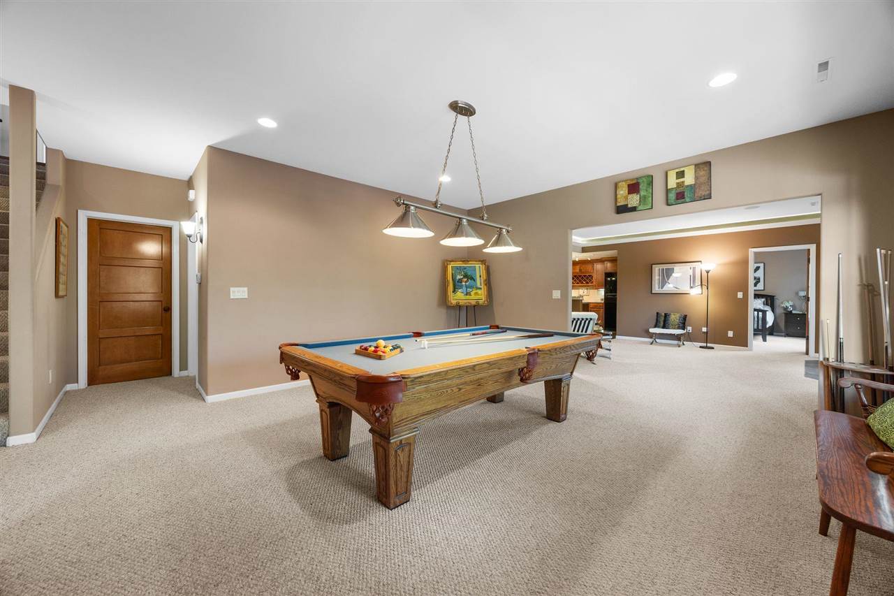 2907 High Bluff Drive Coralville IA 52241