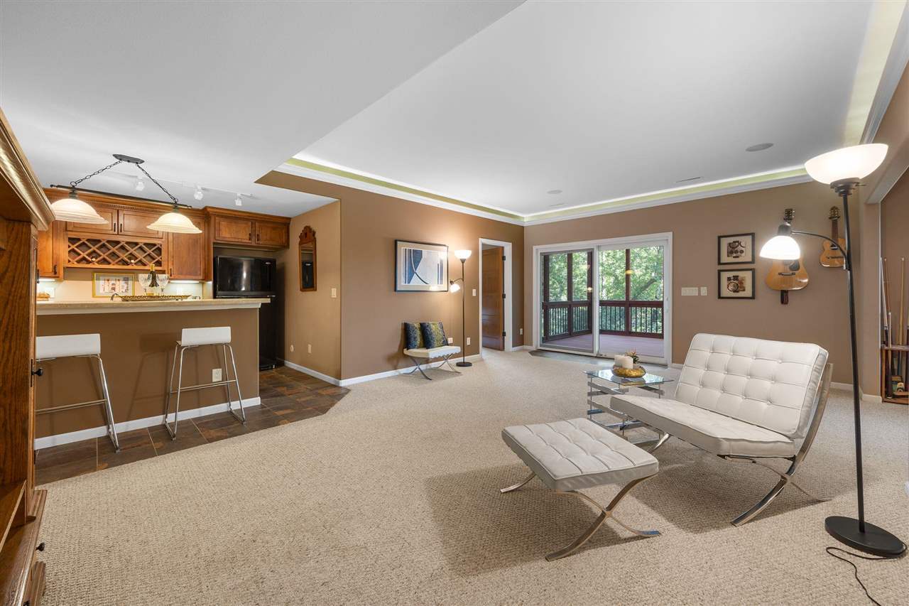 2907 High Bluff Drive Coralville IA 52241