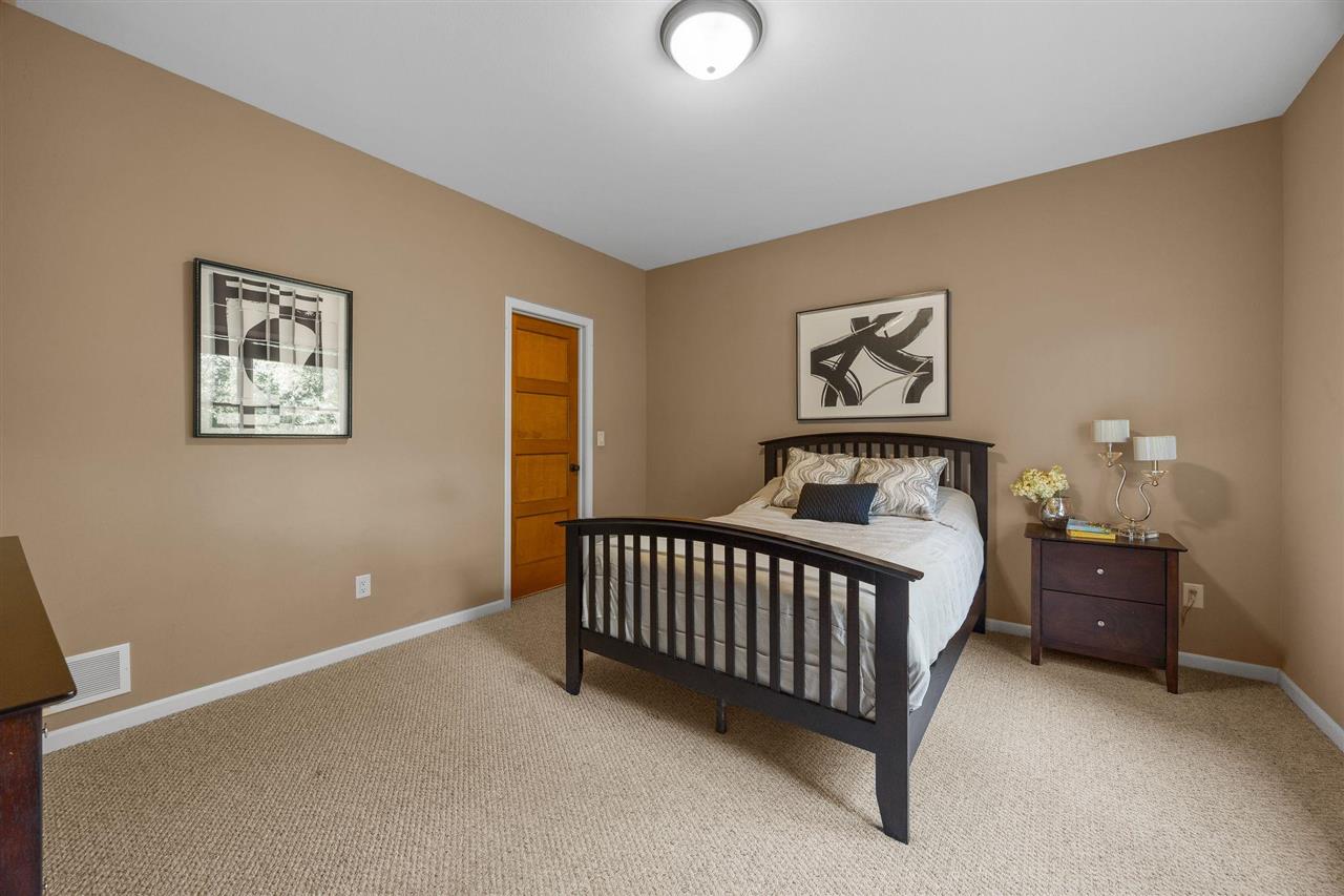 2907 High Bluff Drive Coralville IA 52241