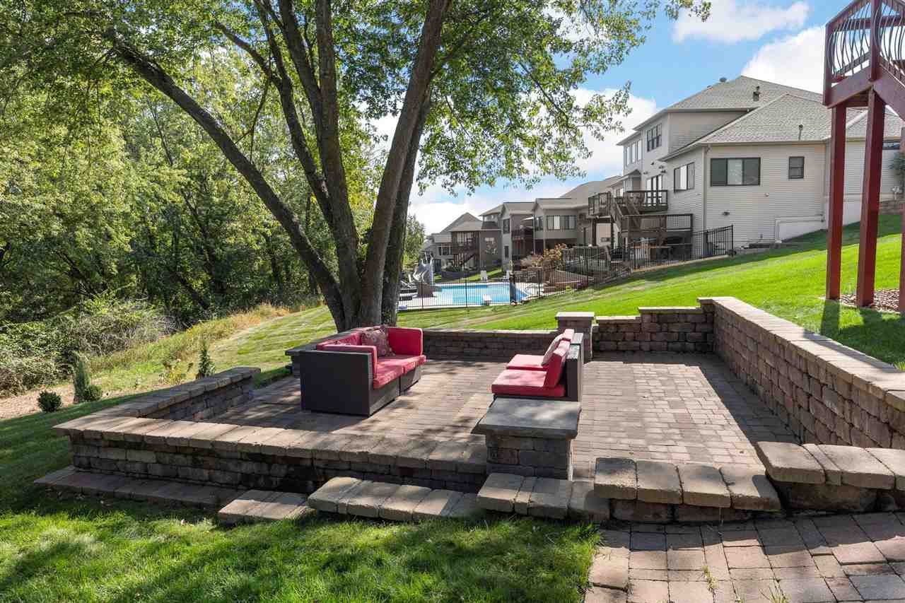 2907 High Bluff Drive Coralville IA 52241