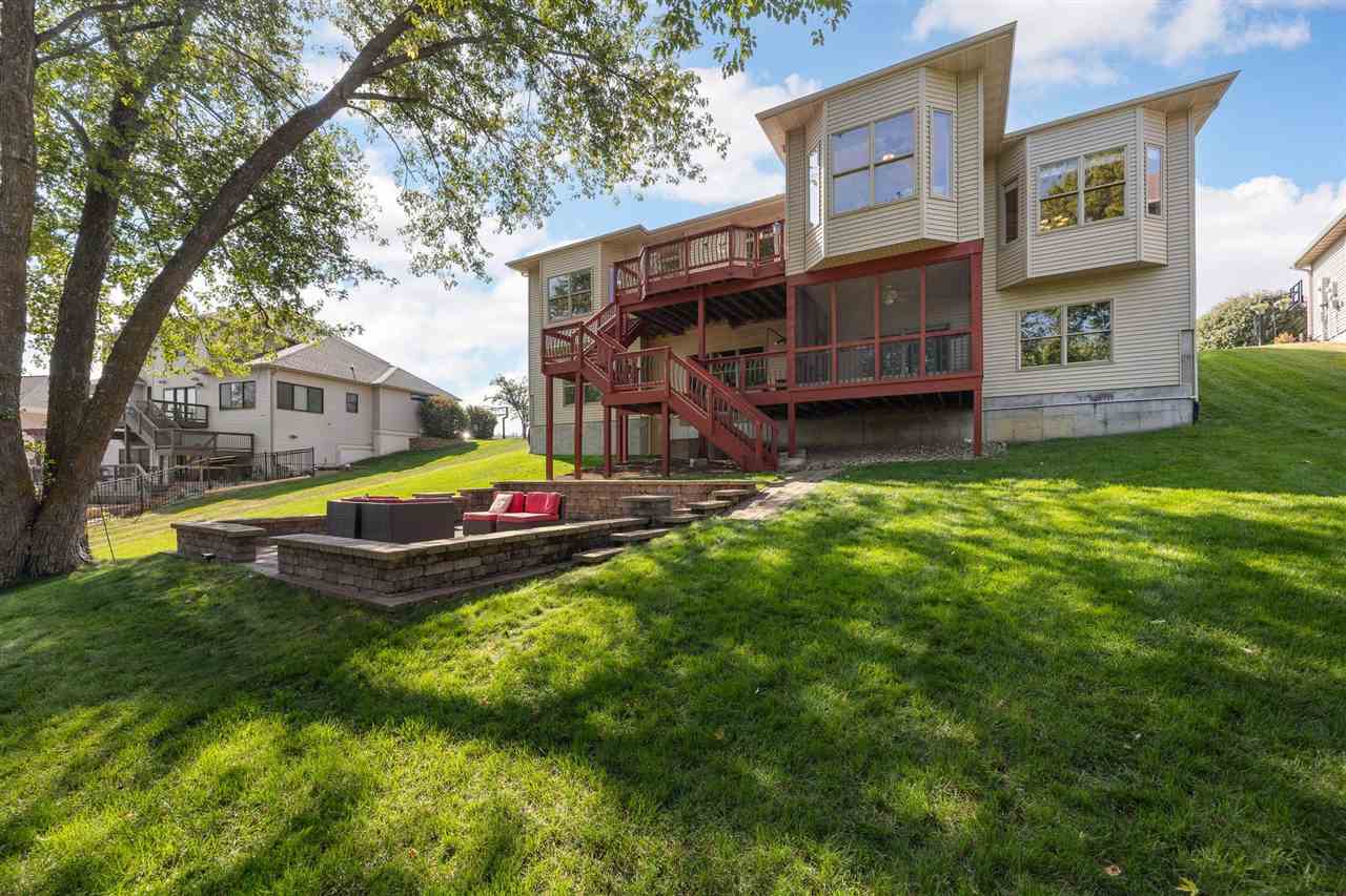 2907 High Bluff Drive Coralville IA 52241