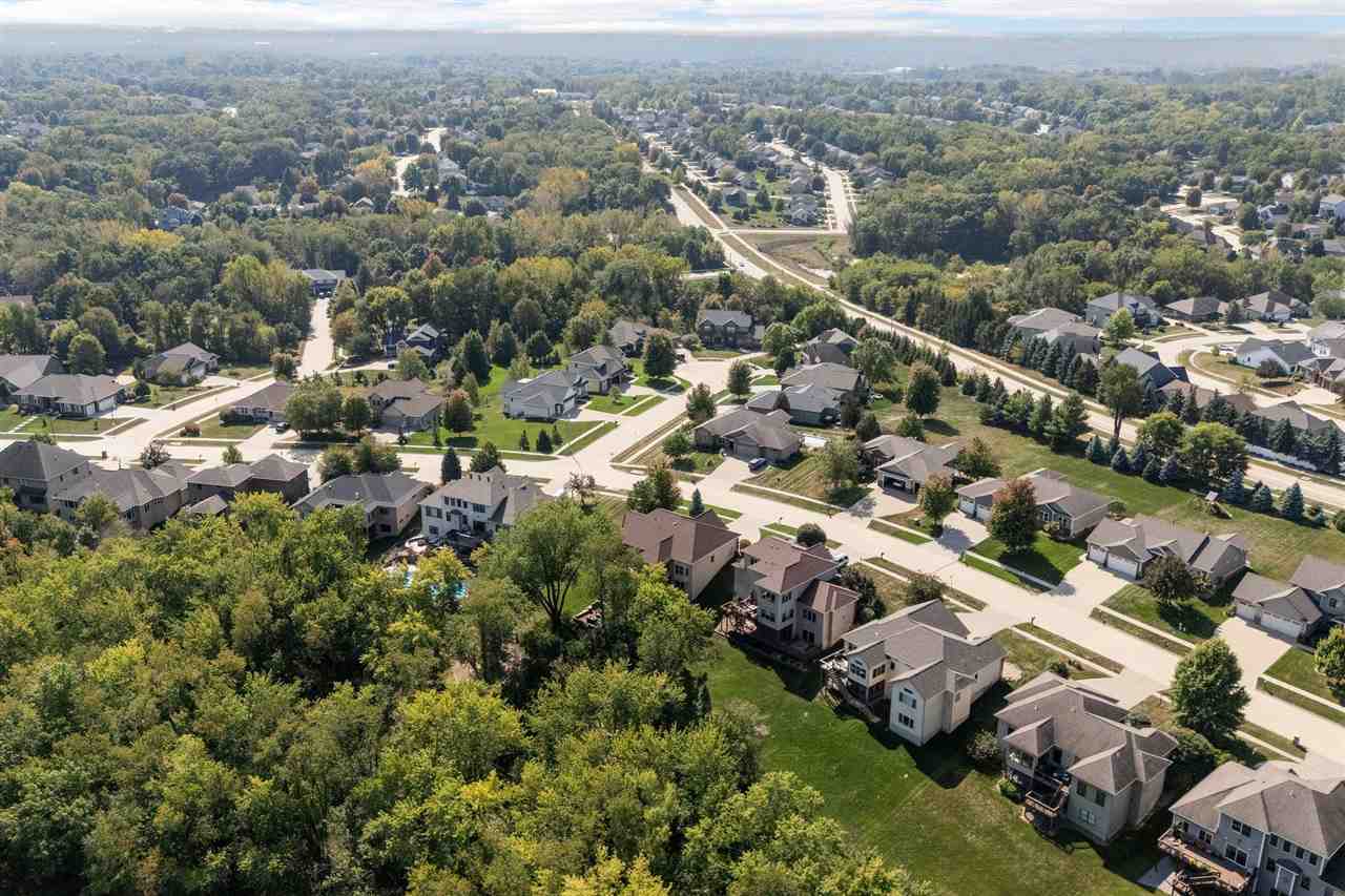 2907 High Bluff Drive Coralville IA 52241