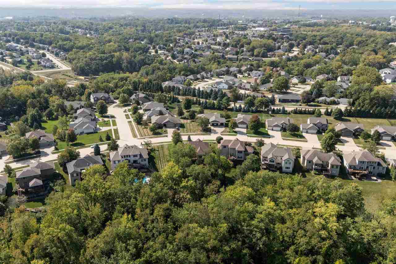 2907 High Bluff Drive Coralville IA 52241