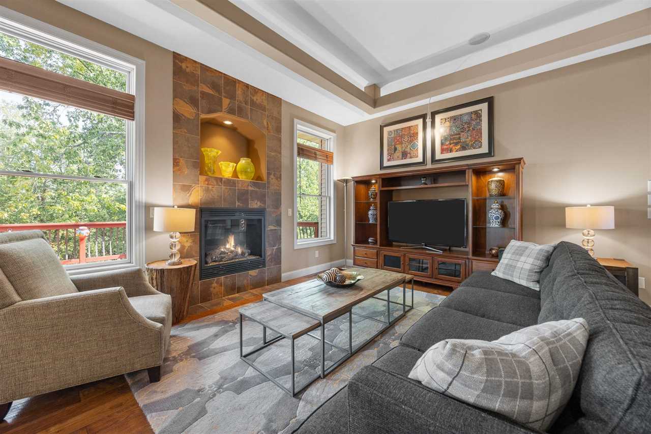 2907 High Bluff Drive Coralville IA 52241