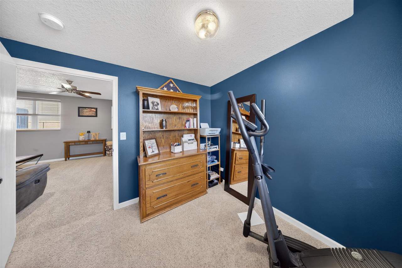304 Nightingale Drive Tiffin IA 52340