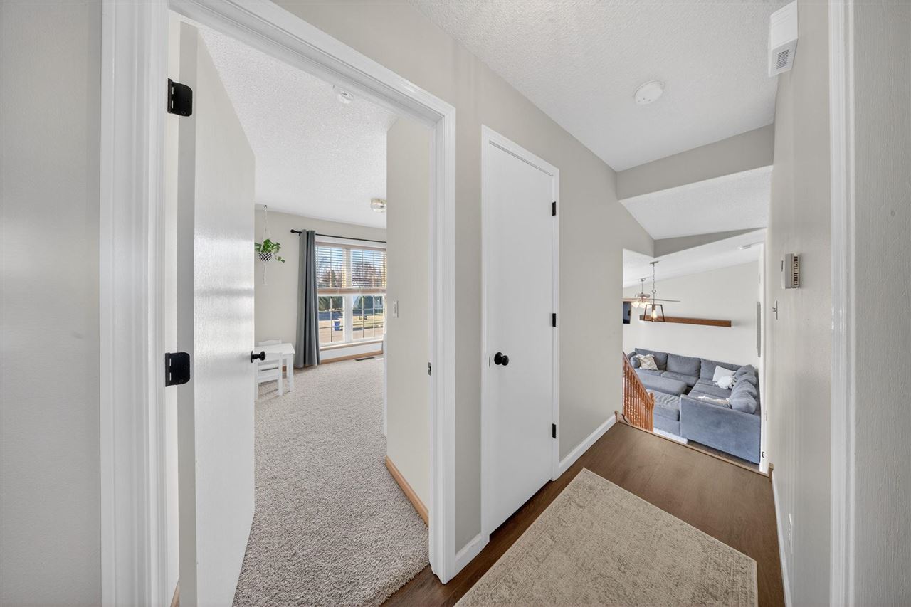 304 Nightingale Drive Tiffin IA 52340