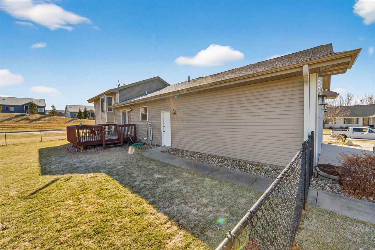 304 Nightingale Drive Tiffin IA 52340