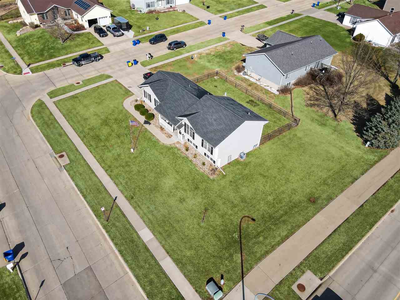 304 Nightingale Drive Tiffin IA 52340