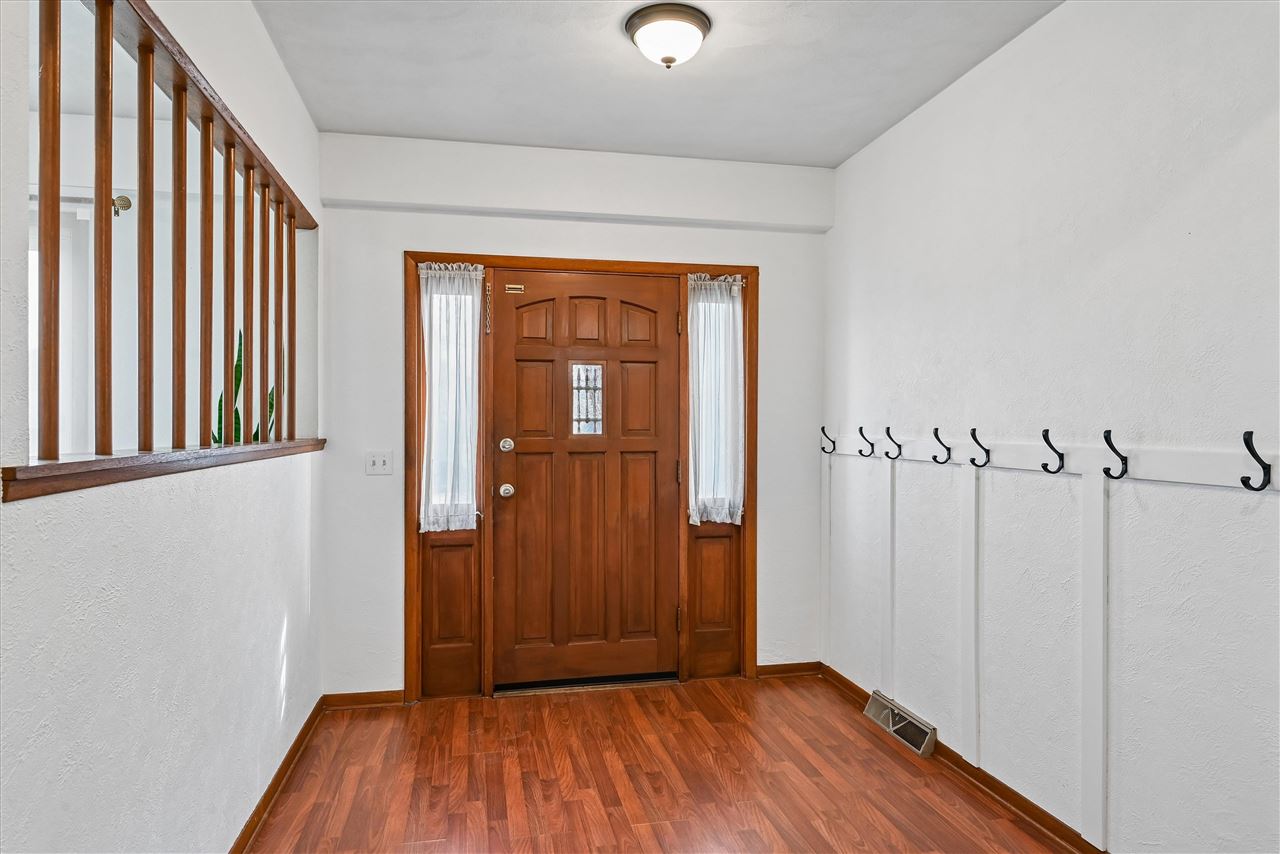 304 South Street Urbana IA 52345