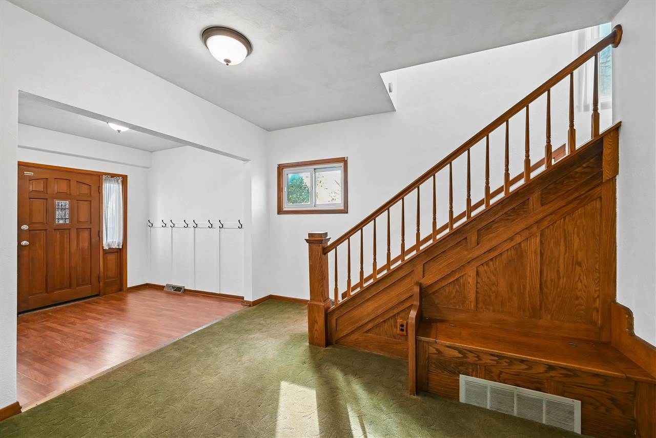 304 South Street Urbana IA 52345