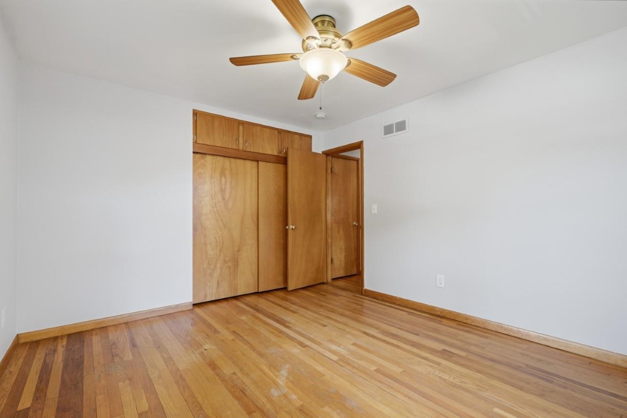 1016 Tower Court Iowa City IA 52246