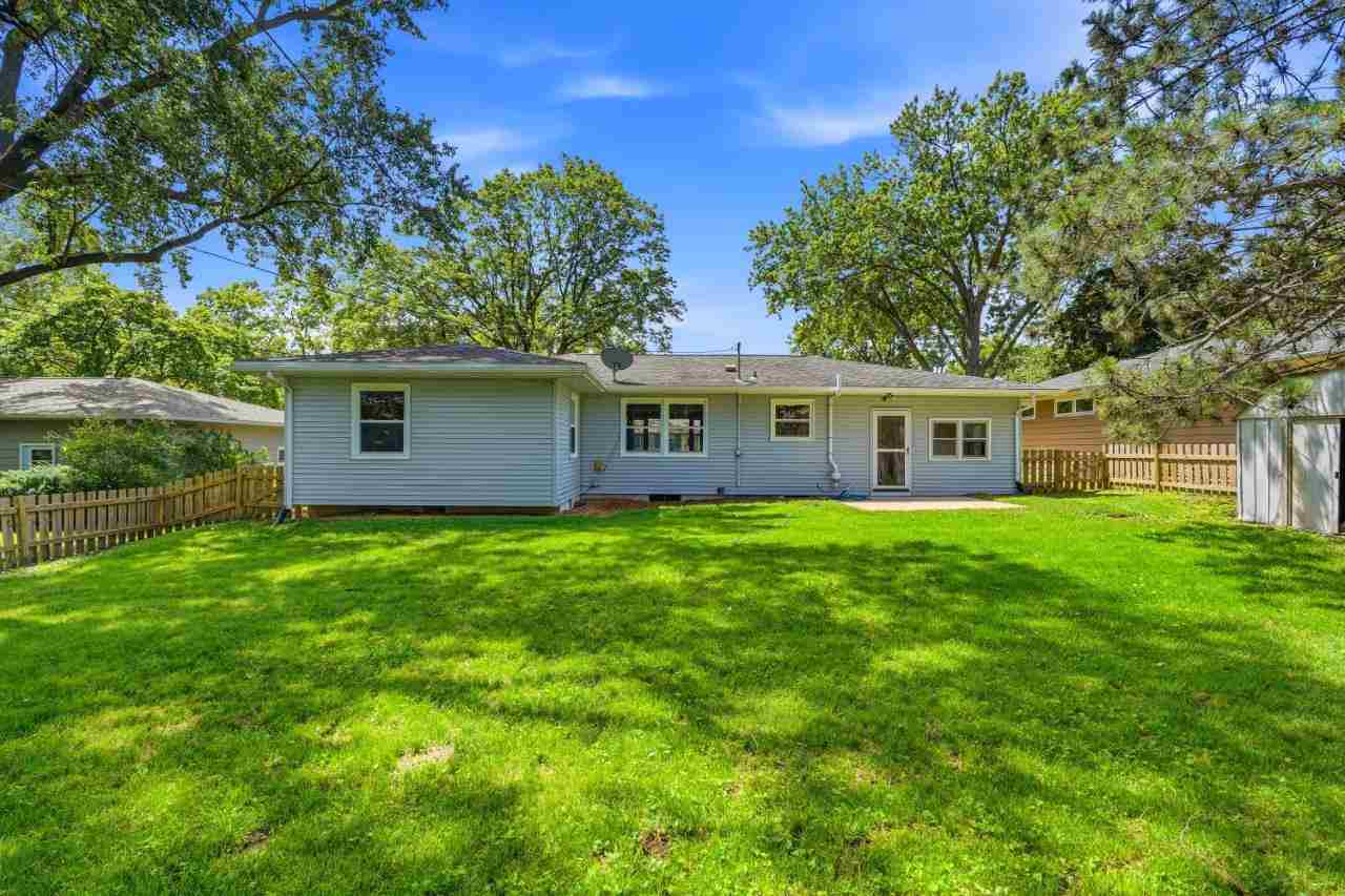 1016 Tower Court Iowa City IA 52246