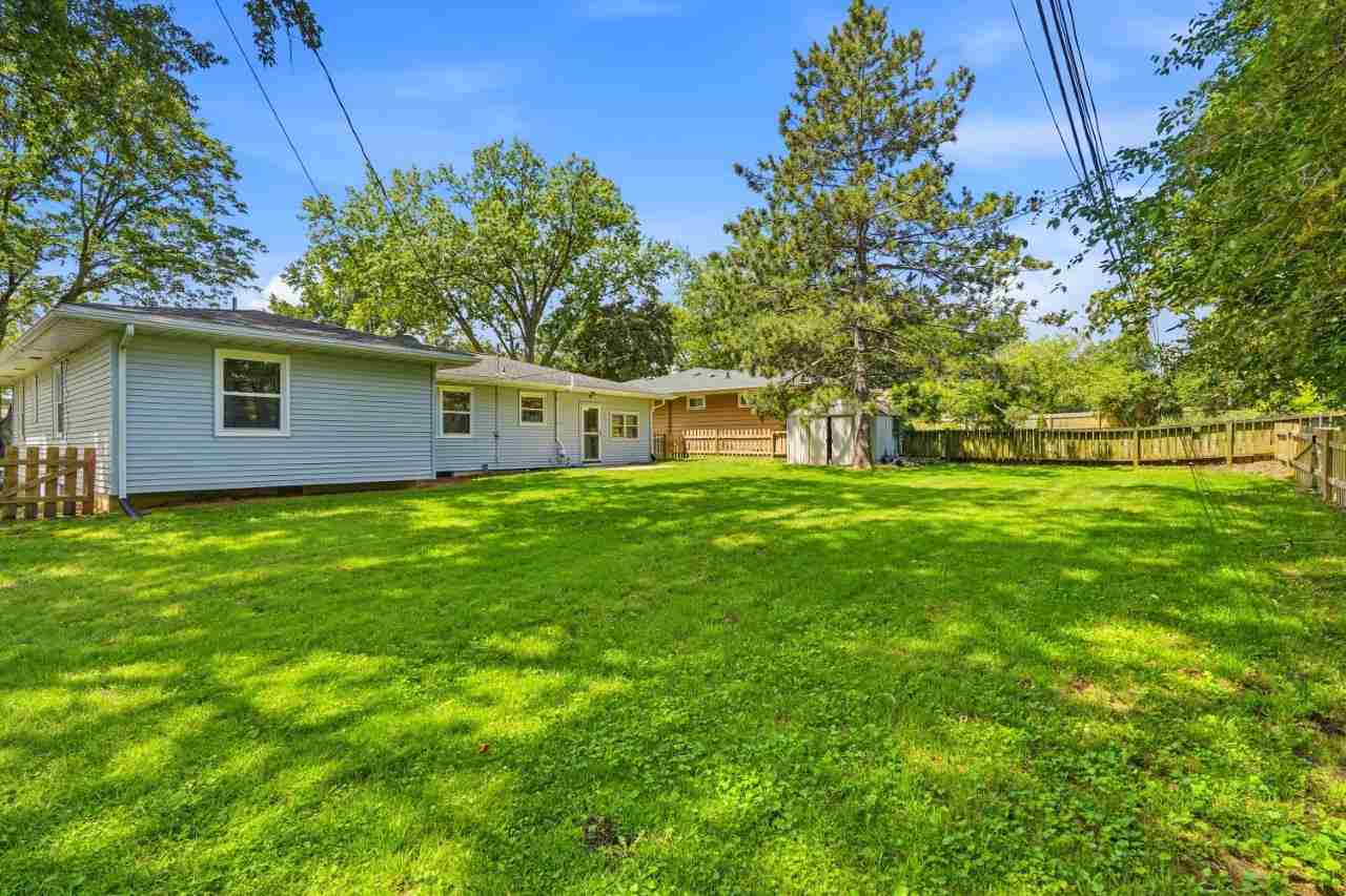 1016 Tower Court Iowa City IA 52246