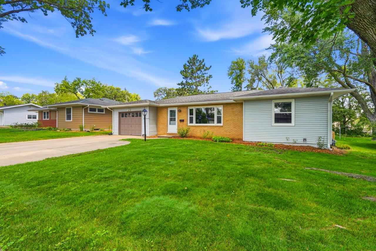 1016 Tower Court Iowa City IA 52246