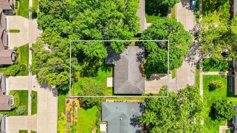 1016 Tower Court Iowa City IA 52246