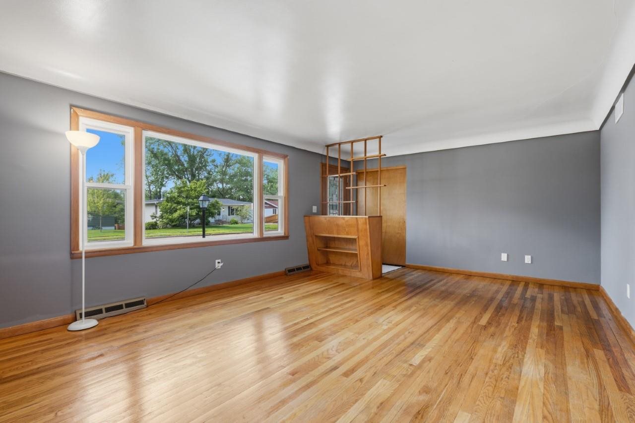 1016 Tower Court Iowa City IA 52246