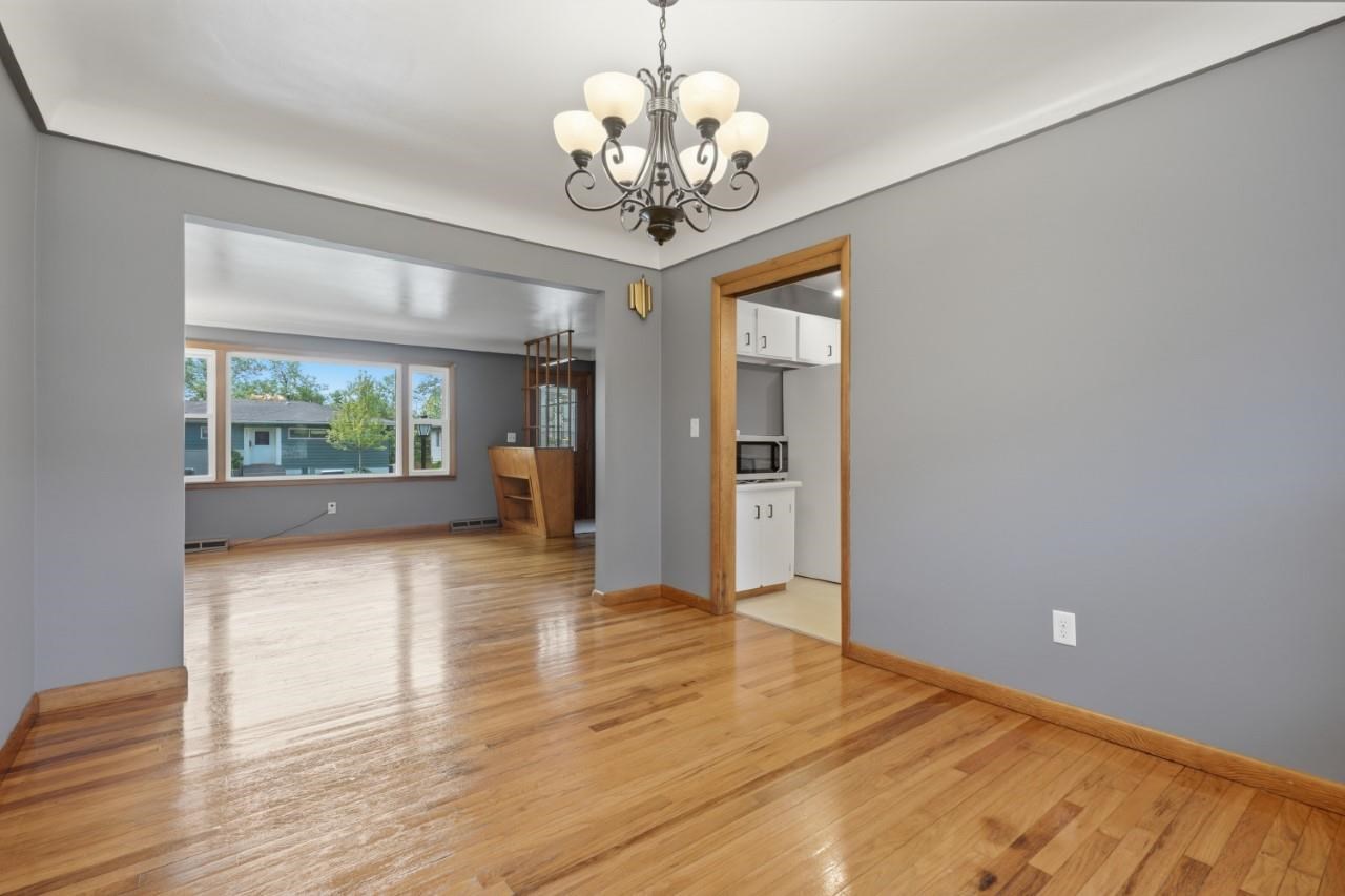 1016 Tower Court Iowa City IA 52246