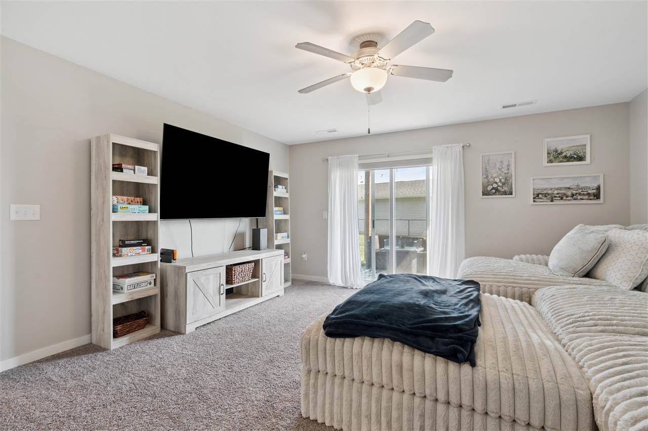 388 Tanglewood Drive Solon IA 52333