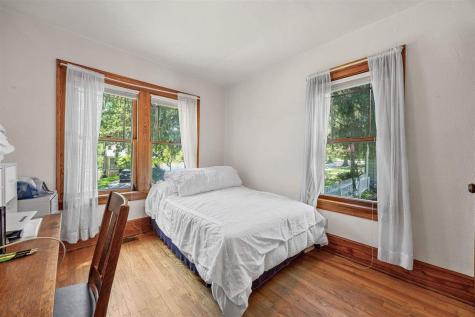 114 Highland Drive Iowa City IA 52246