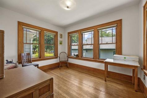 114 Highland Drive Iowa City IA 52246
