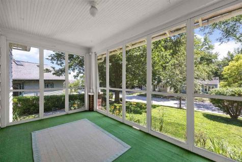 114 Highland Drive Iowa City IA 52246