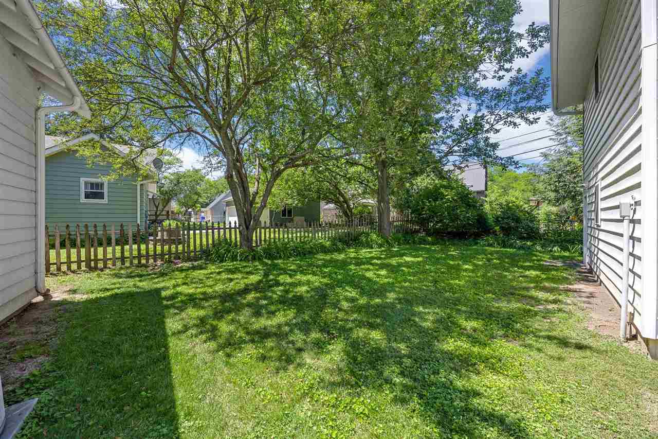 114 Highland Drive Iowa City IA 52246