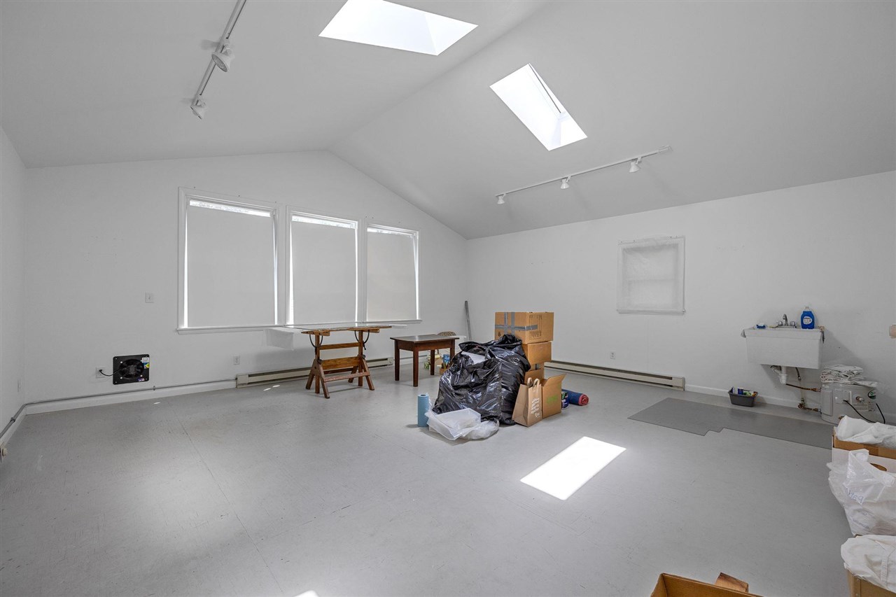 114 Highland Drive Iowa City IA 52246