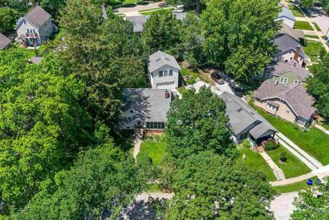 114 Highland Drive Iowa City IA 52246