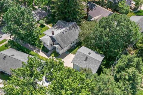 114 Highland Drive Iowa City IA 52246