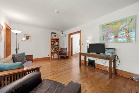114 Highland Drive Iowa City IA 52246