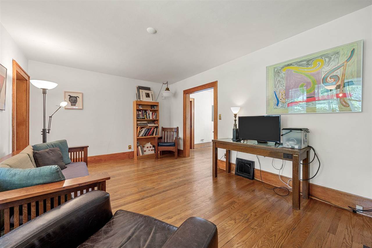 114 Highland Drive Iowa City IA 52246