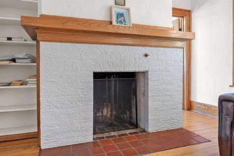 114 Highland Drive Iowa City IA 52246