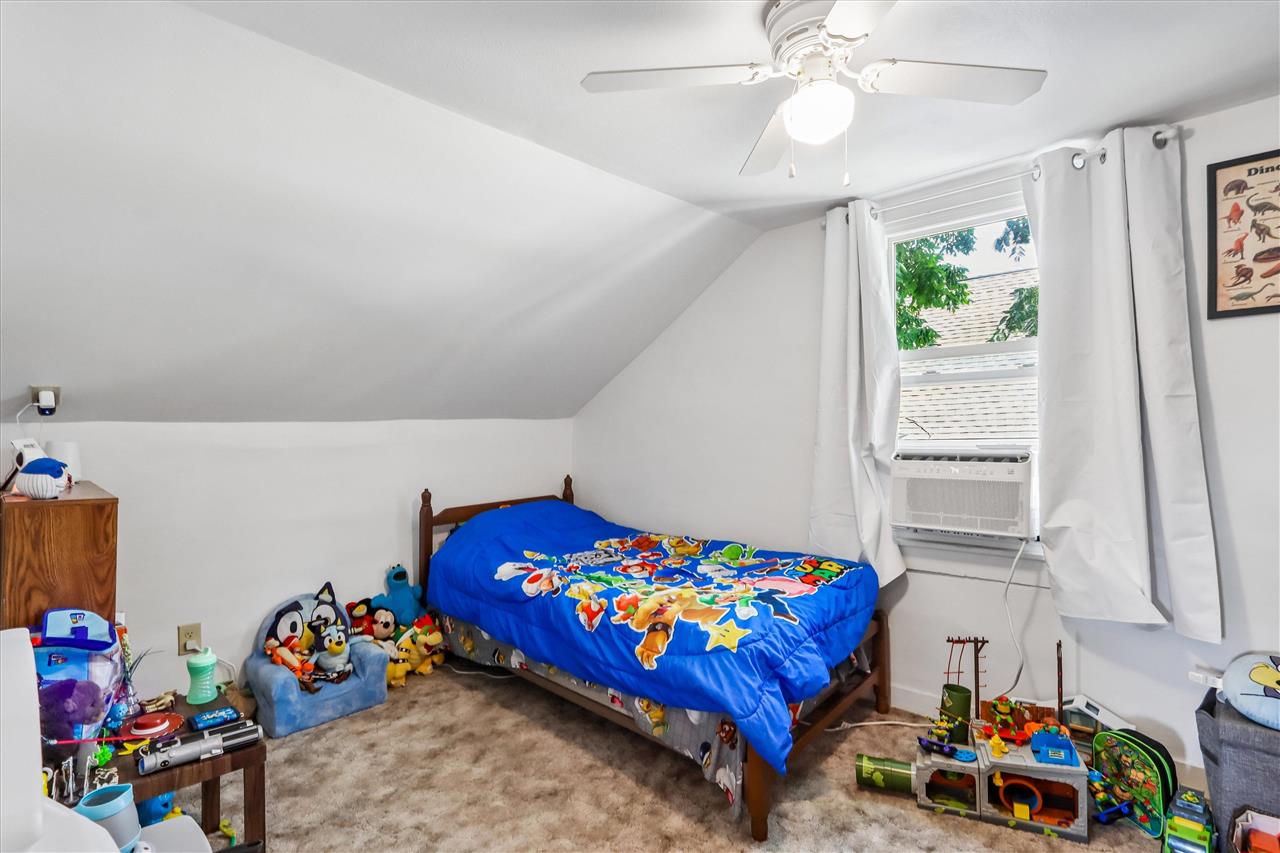 528 W Marion Street Marengo IA 52301