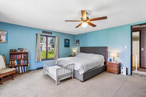 528 W Marion Street Marengo IA 52301