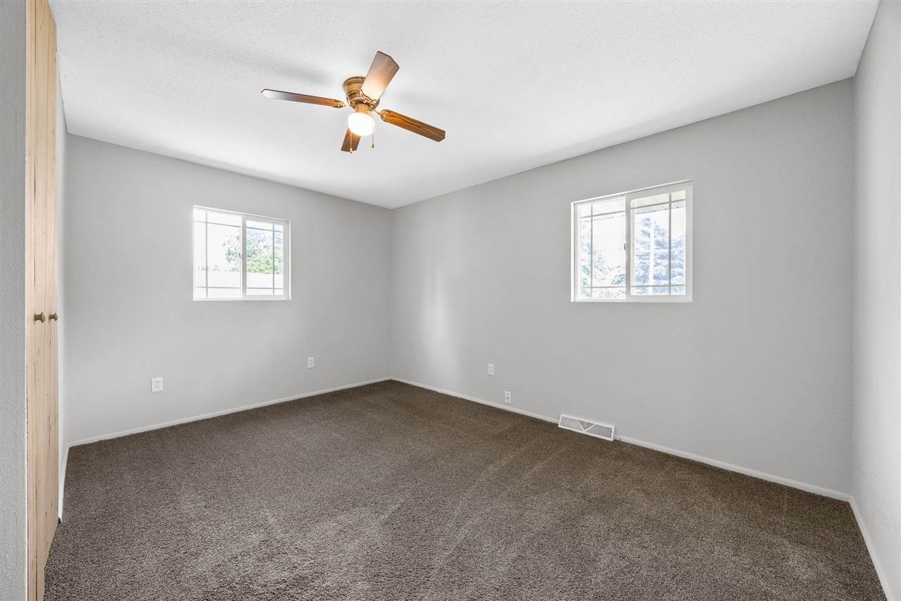 5635 Cornell Street SW Cedar Rapids IA 52404