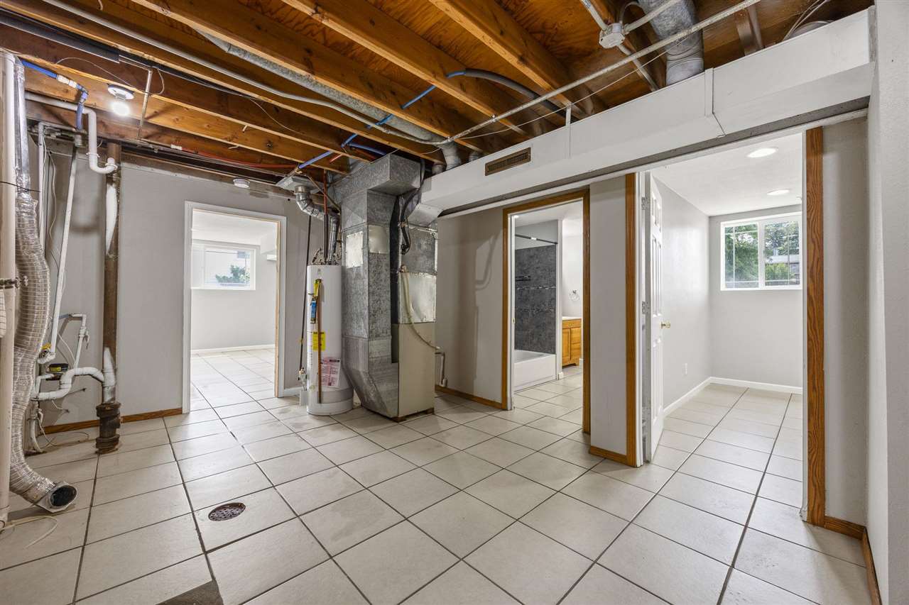 5635 Cornell Street SW Cedar Rapids IA 52404