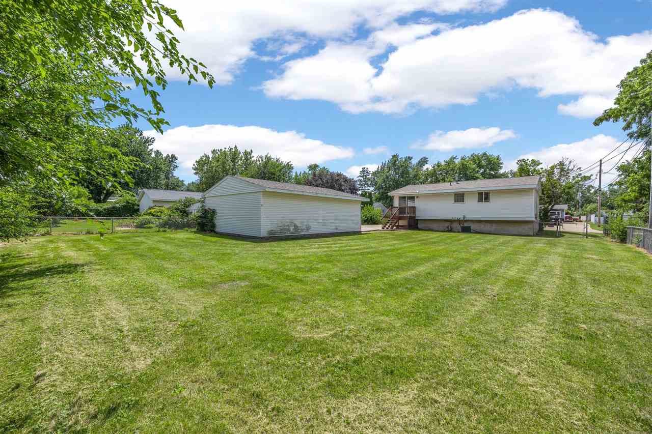 5635 Cornell Street SW Cedar Rapids IA 52404