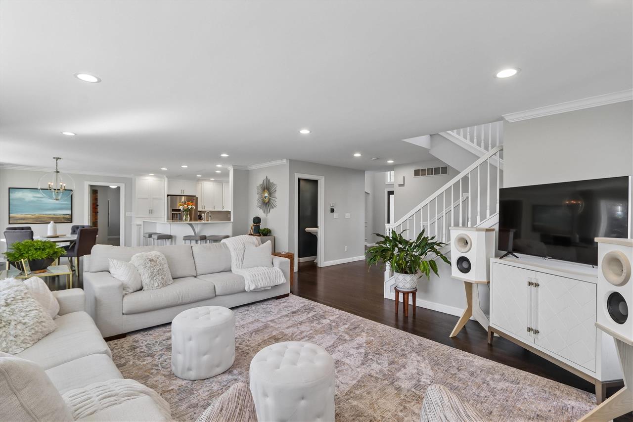 70 Larkspur Court Iowa City IA 52246