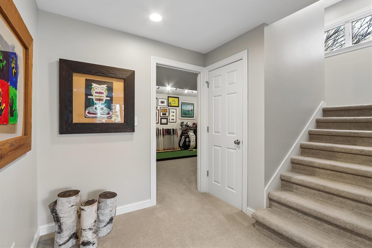 70 Larkspur Court Iowa City IA 52246