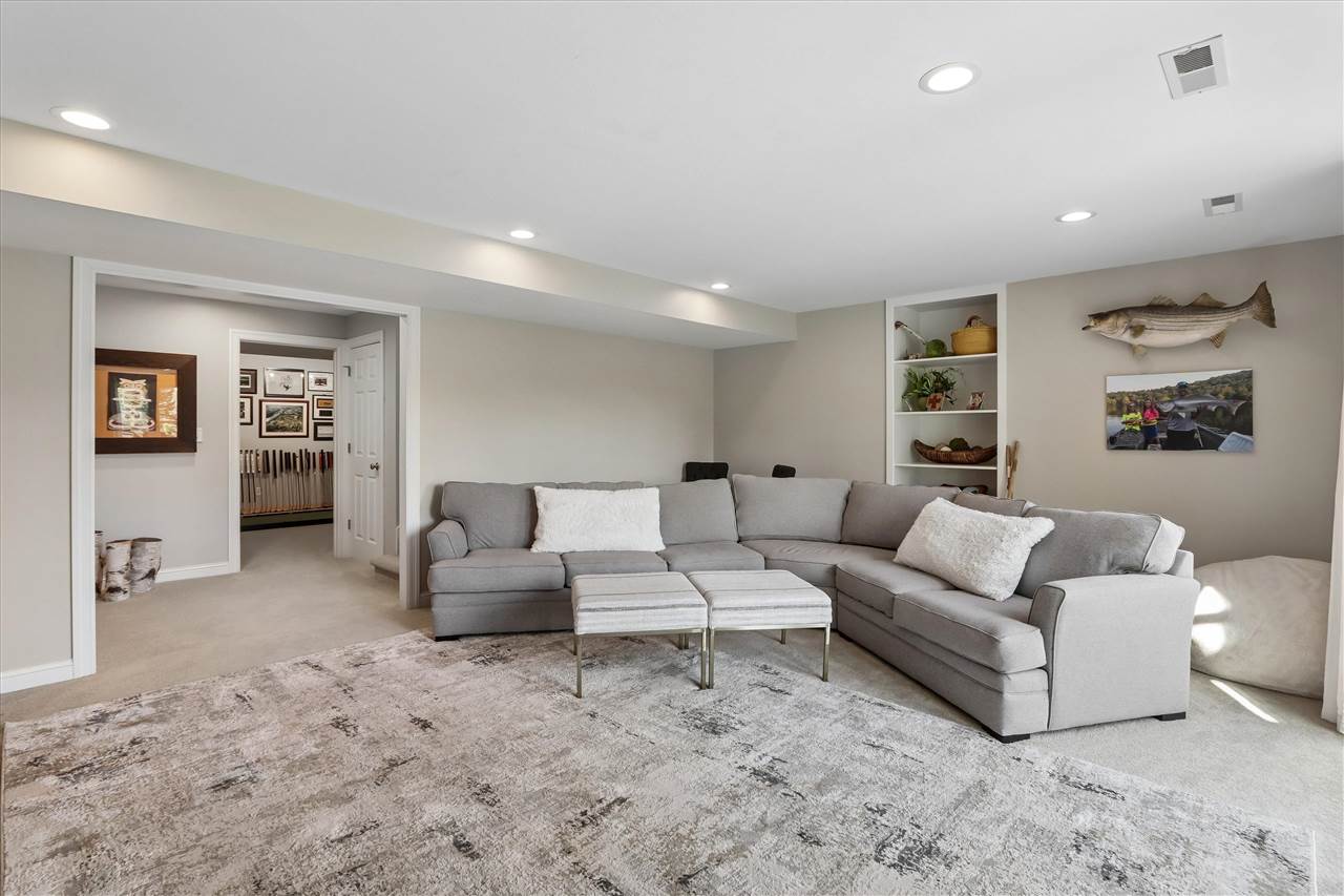 70 Larkspur Court Iowa City IA 52246