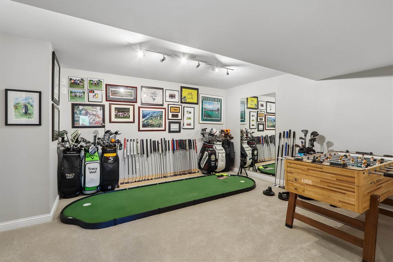 70 Larkspur Court Iowa City IA 52246