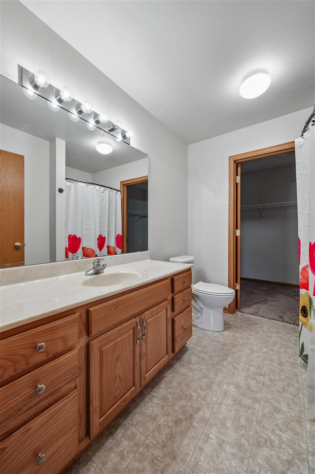 104 Country View Drive Mechanicsville IA 52306