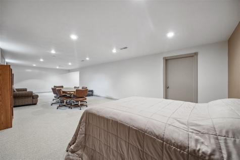 104 Country View Drive Mechanicsville IA 52306