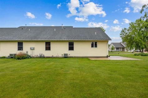 104 Country View Drive Mechanicsville IA 52306