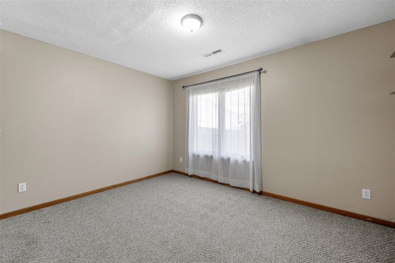 2231 14th Street Coralville IA 52241