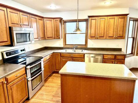 1164 Kyle Drive NE Iowa City IA 52240