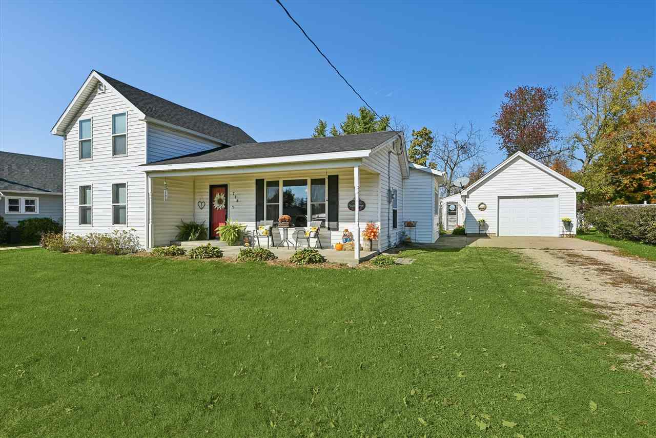 718 E Main Street Central City IA 52214