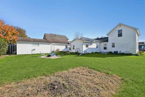 718 E Main Street Central City IA 52214