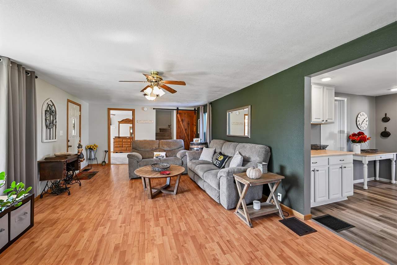 718 E Main Street Central City IA 52214