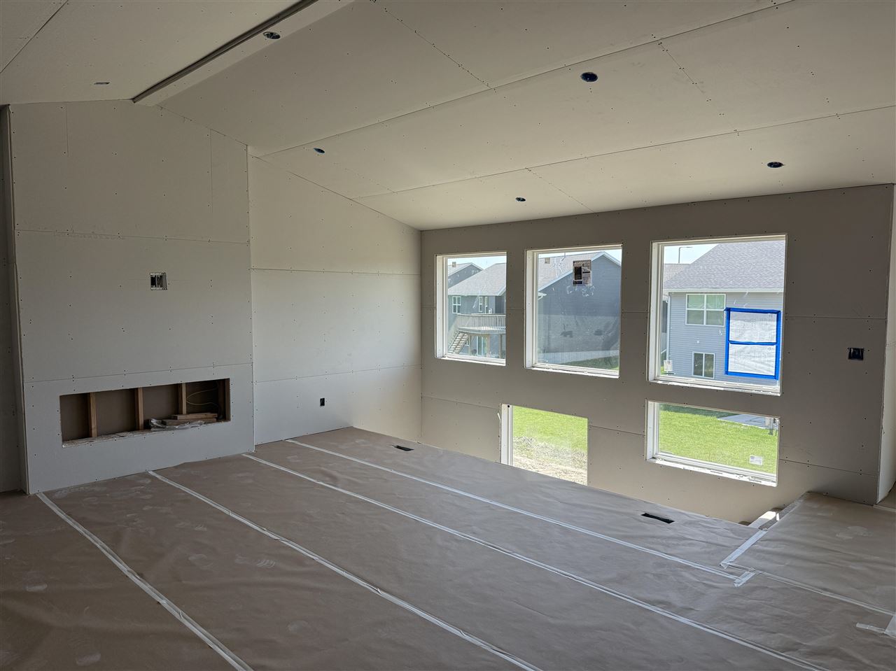 6315 Prairie Rose Circle SW Cedar Rapids IA 52404